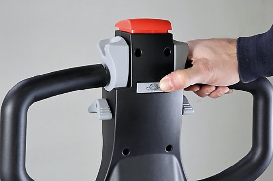 Pramac GX 12/25 EVO GEL, Tragfähigkeit 1200 kg, Hubhöhe 2410 mm – Bild 4
